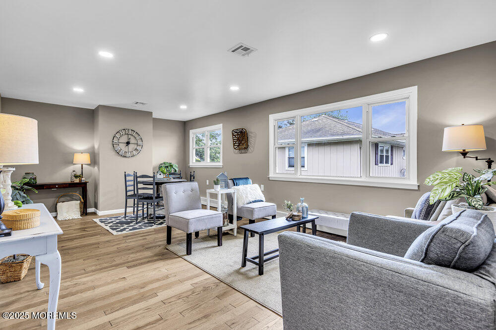 25 Montserrat Street Toms River NJ 08757