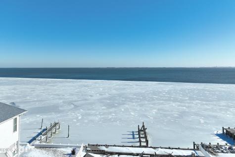 18 High Tide Drive Waretown NJ 08758