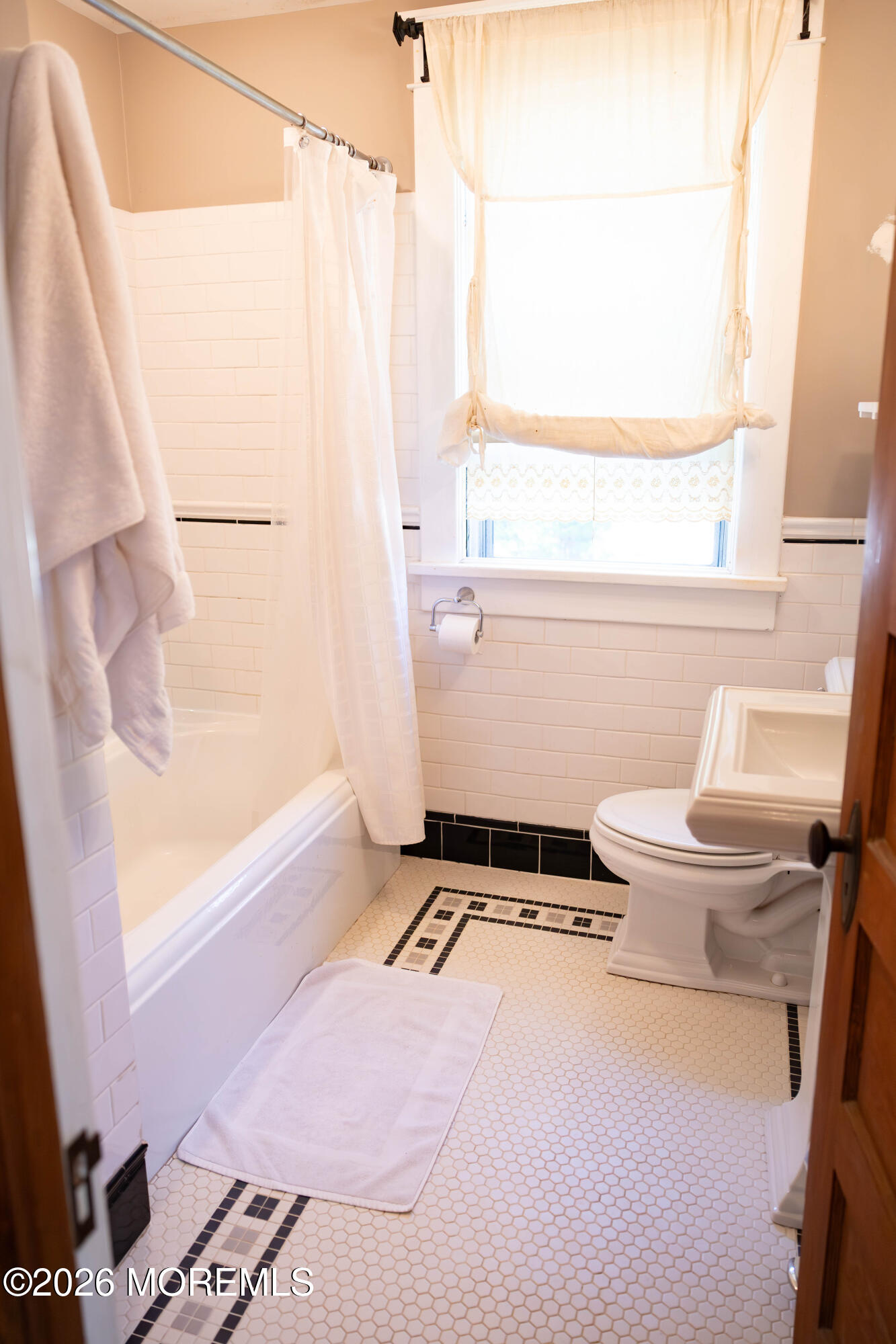 20 Brown Place Red Bank NJ 07701