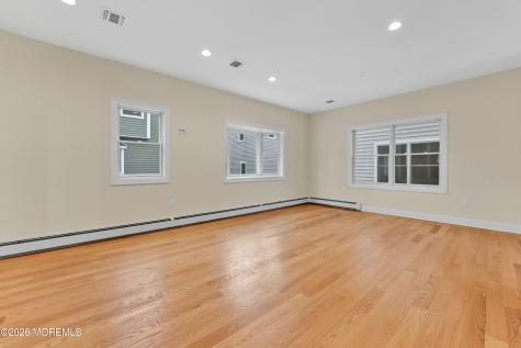 182 E 25th Street Paterson NJ 07514
