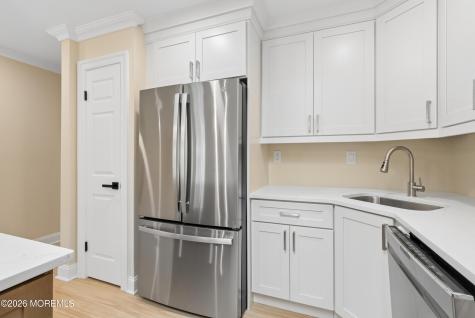 3 Surrey Court Monroe NJ 08831