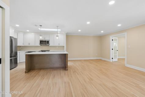 3 Surrey Court Monroe NJ 08831