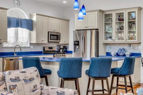 3 Plymouth Way Barnegat NJ 08005