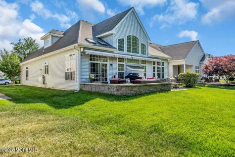 3 Plymouth Way Barnegat NJ 08005