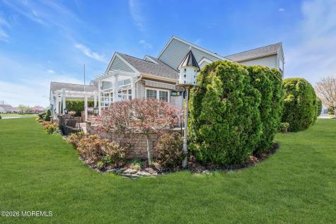 15 Trevi Court Manchester NJ 08759