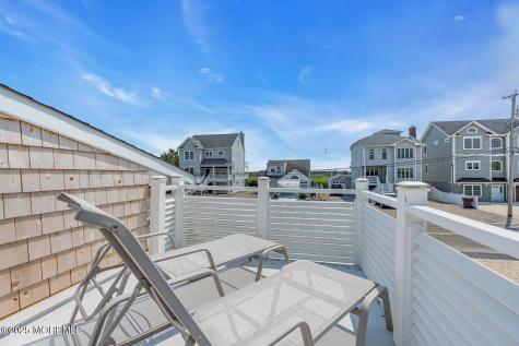 206 24th Avenue Seaside Park NJ 08752