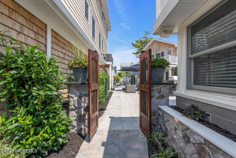 206 24th Avenue Seaside Park NJ 08752