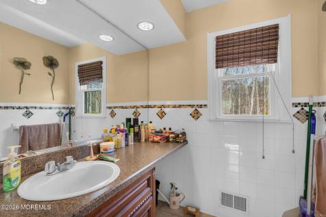 14 Pepperridge Road Howell NJ 07731