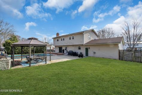 14 Pepperridge Road Howell NJ 07731