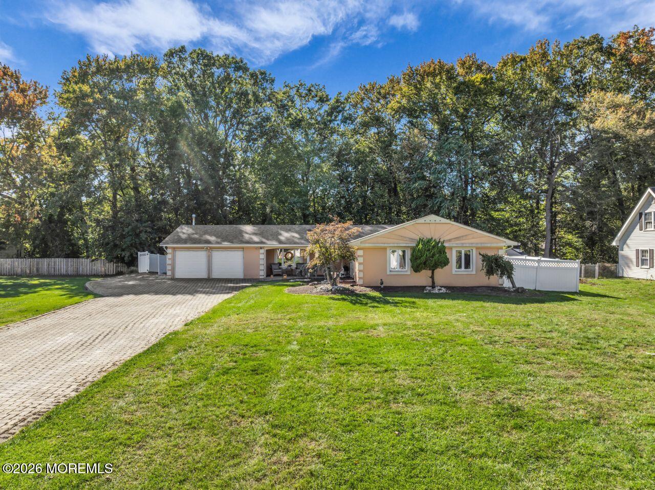3 Woodford Lane Manalapan NJ 07726