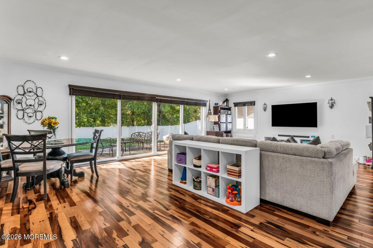 3 Woodford Lane Manalapan NJ 07726