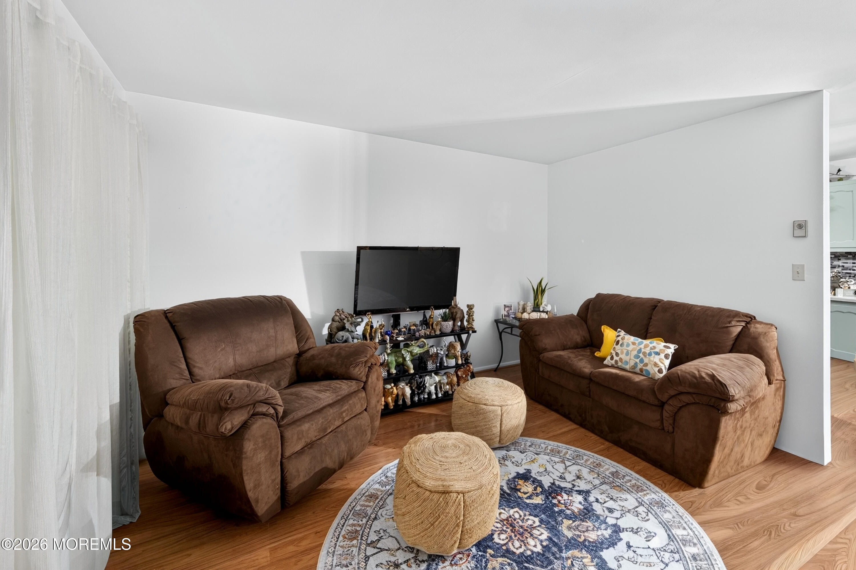 708B Plymouth Drive Lakewood NJ 08701