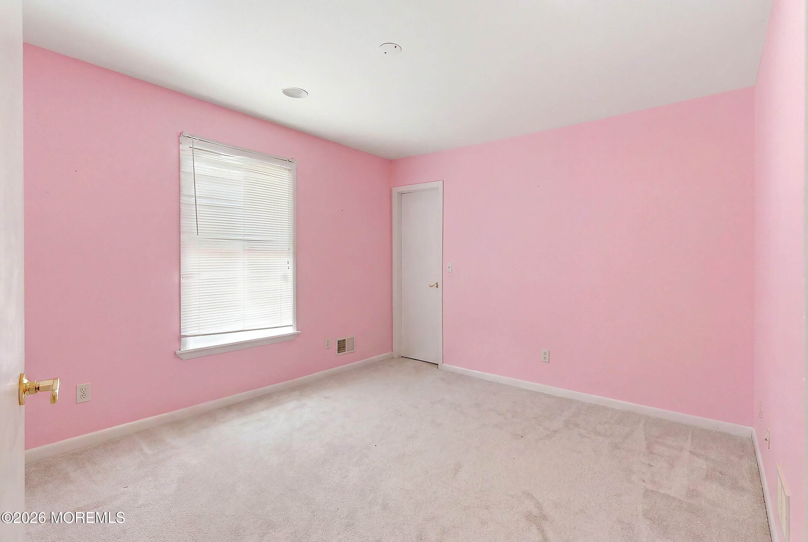 1548 Longboat Avenue Beachwood NJ 08722
