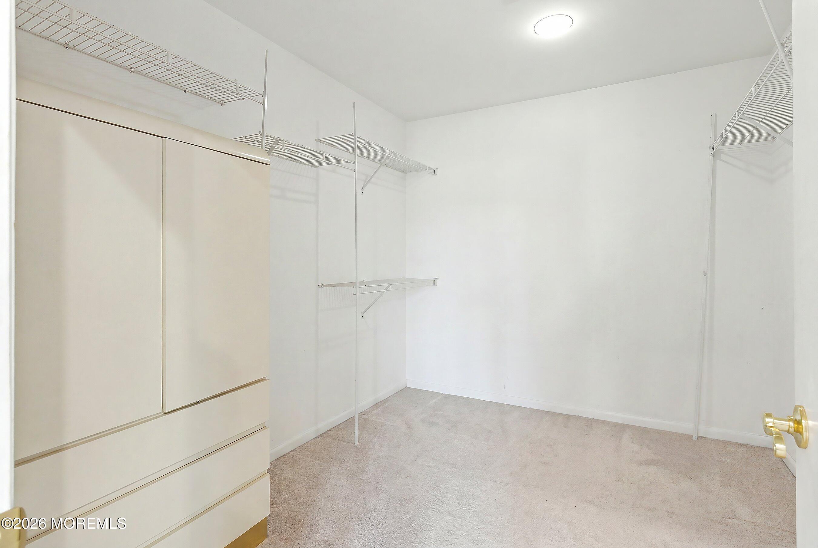 1548 Longboat Avenue Beachwood NJ 08722