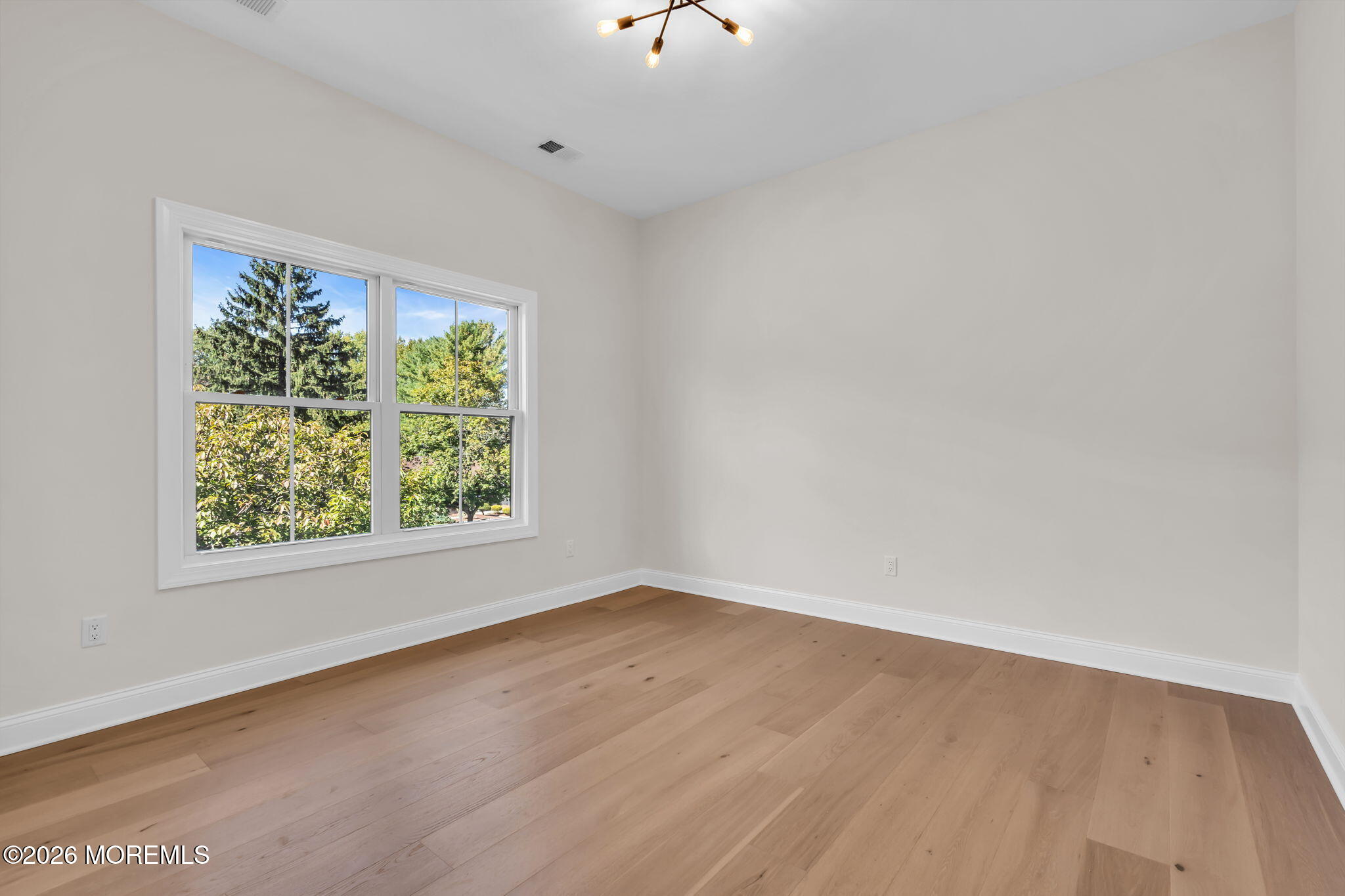 20 W Francis Avenue Morganville NJ 07751