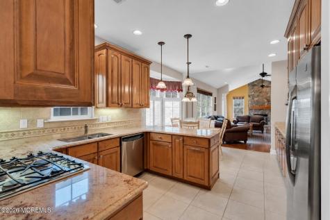 442 Monticello Lane Lakewood NJ 08701