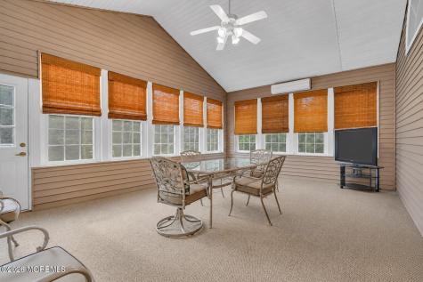 442 Monticello Lane Lakewood NJ 08701