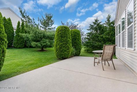 442 Monticello Lane Lakewood NJ 08701