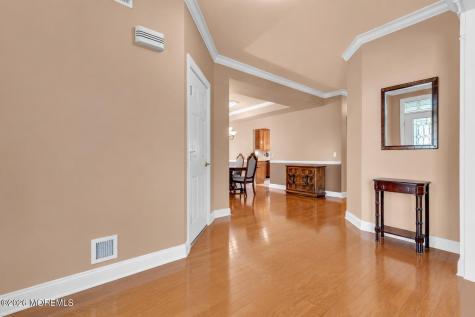 442 Monticello Lane Lakewood NJ 08701