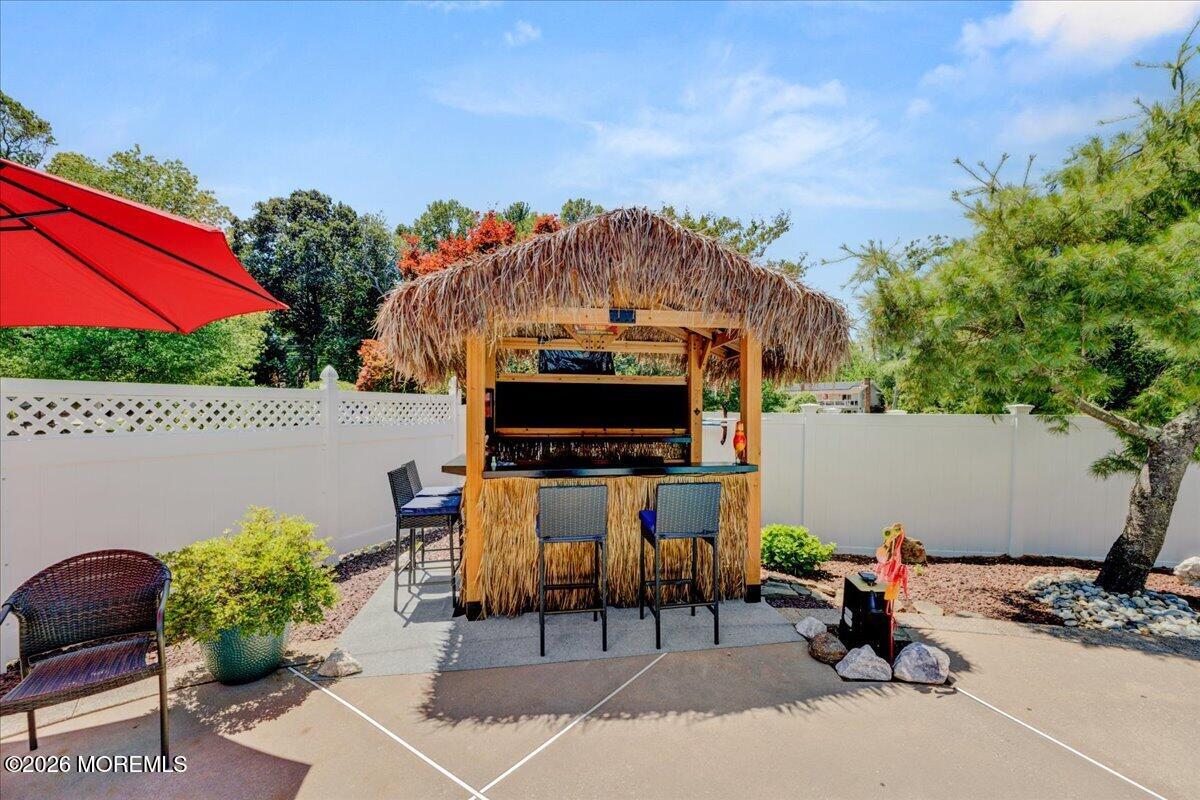 5 Trotter Terrace Belford NJ 07718