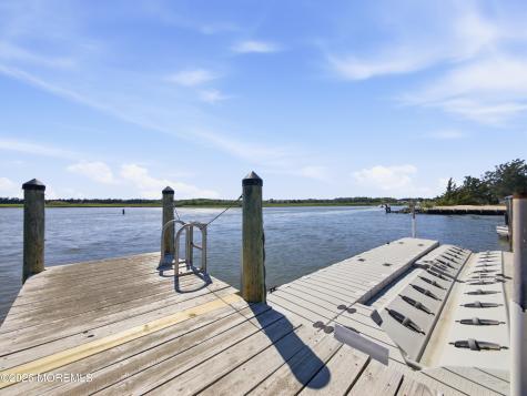 46 Parker Road Tuckerton NJ 08087