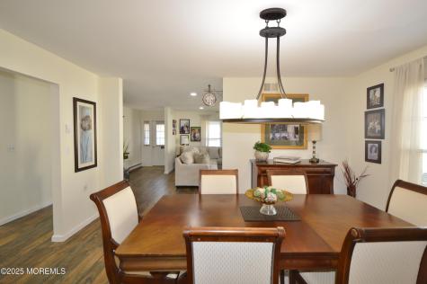 29 Saint Paul Place Manchester NJ 08759