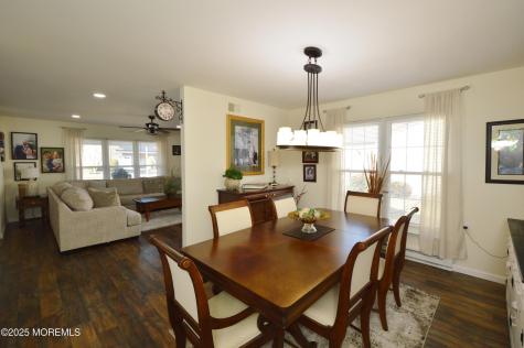 29 Saint Paul Place Manchester NJ 08759