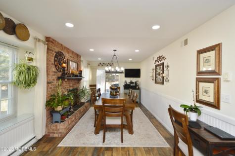 29 Saint Paul Place Manchester NJ 08759