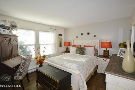29 Saint Paul Place Manchester NJ 08759
