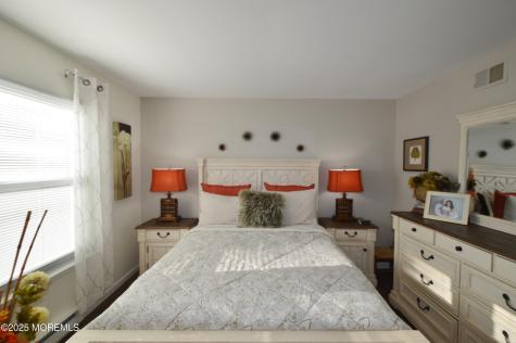 29 Saint Paul Place Manchester NJ 08759