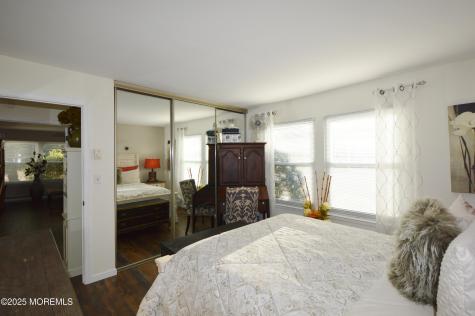 29 Saint Paul Place Manchester NJ 08759