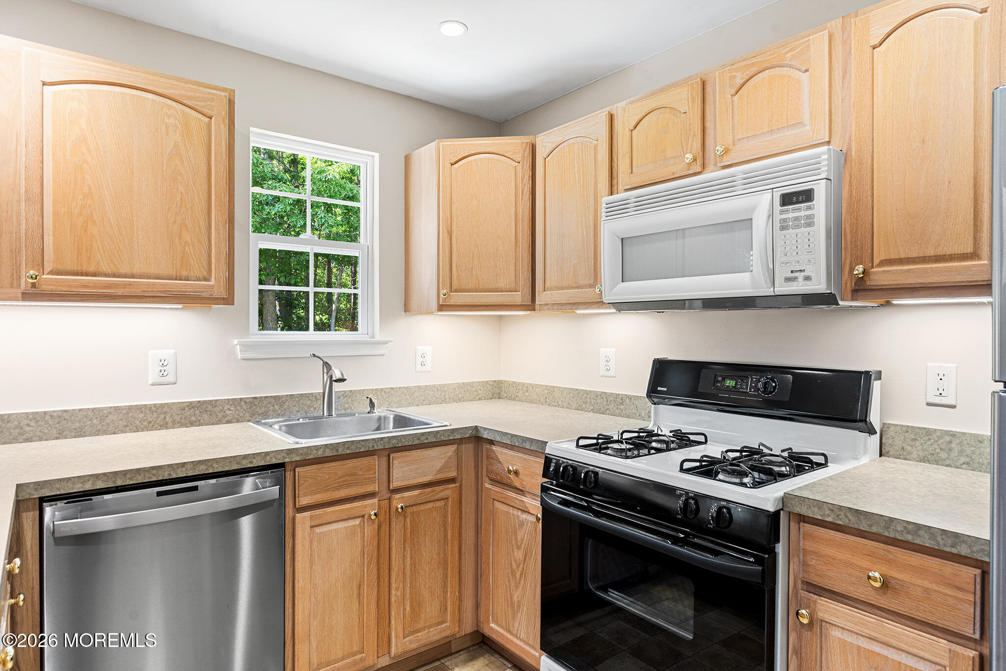 28 Timberline Drive Little Egg Harbor NJ 08087