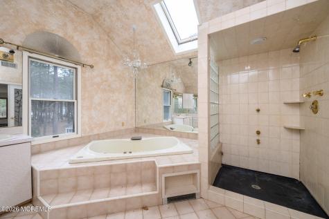 9 Southfork Drive Jackson NJ 08527
