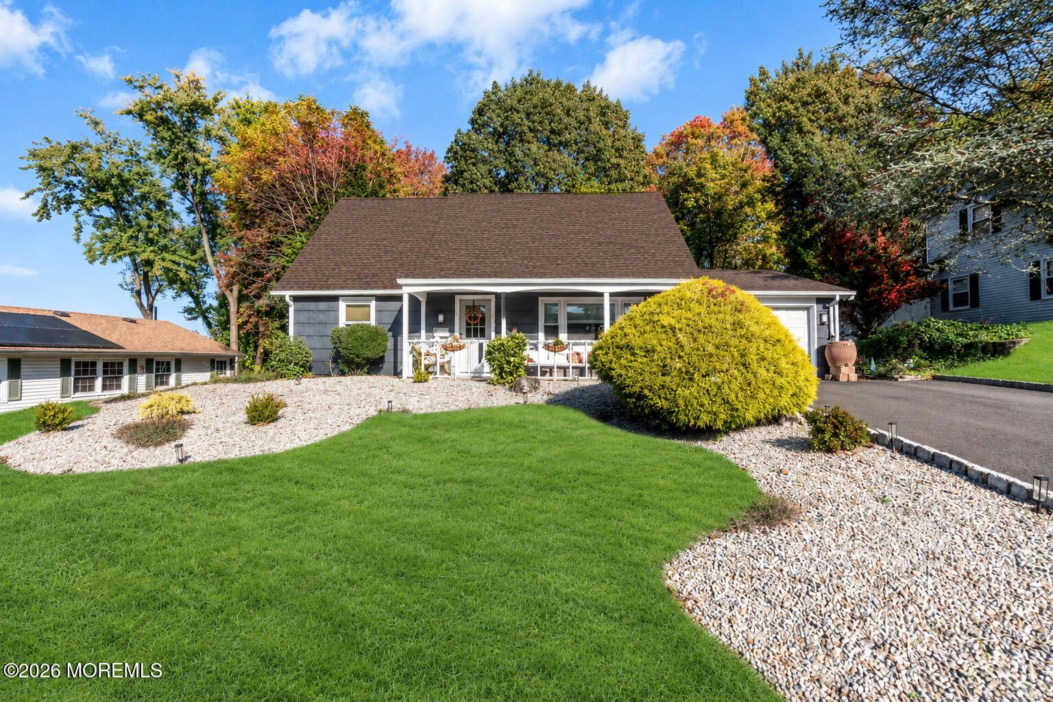 28 Ingram Circle Aberdeen NJ 07747