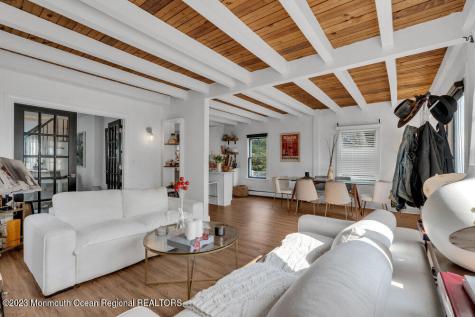 37 Hubbard Avenue Red Bank NJ 07701