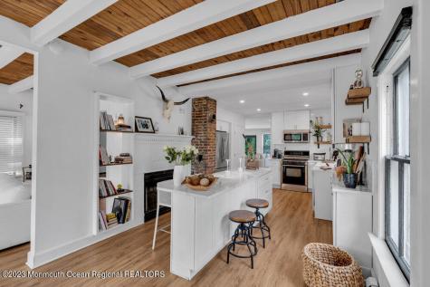37 Hubbard Avenue Red Bank NJ 07701