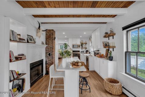37 Hubbard Avenue Red Bank NJ 07701