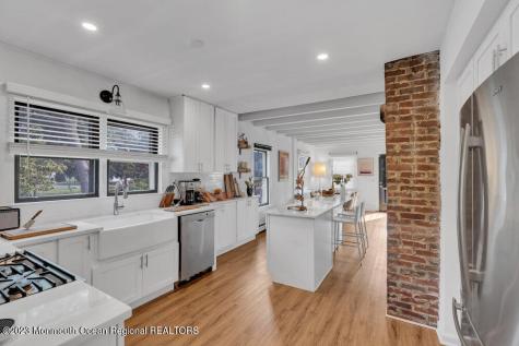37 Hubbard Avenue Red Bank NJ 07701