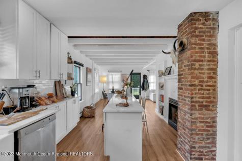 37 Hubbard Avenue Red Bank NJ 07701
