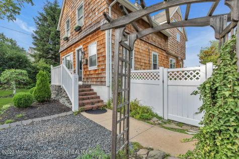 37 Hubbard Avenue Red Bank NJ 07701