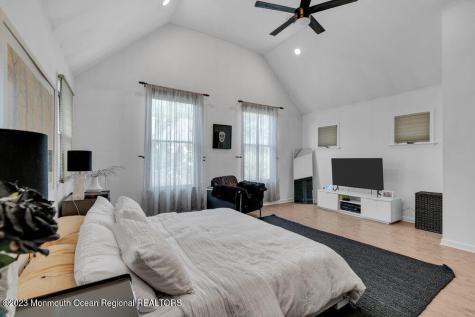 37 Hubbard Avenue Red Bank NJ 07701