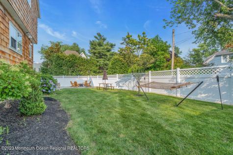 37 Hubbard Avenue Red Bank NJ 07701