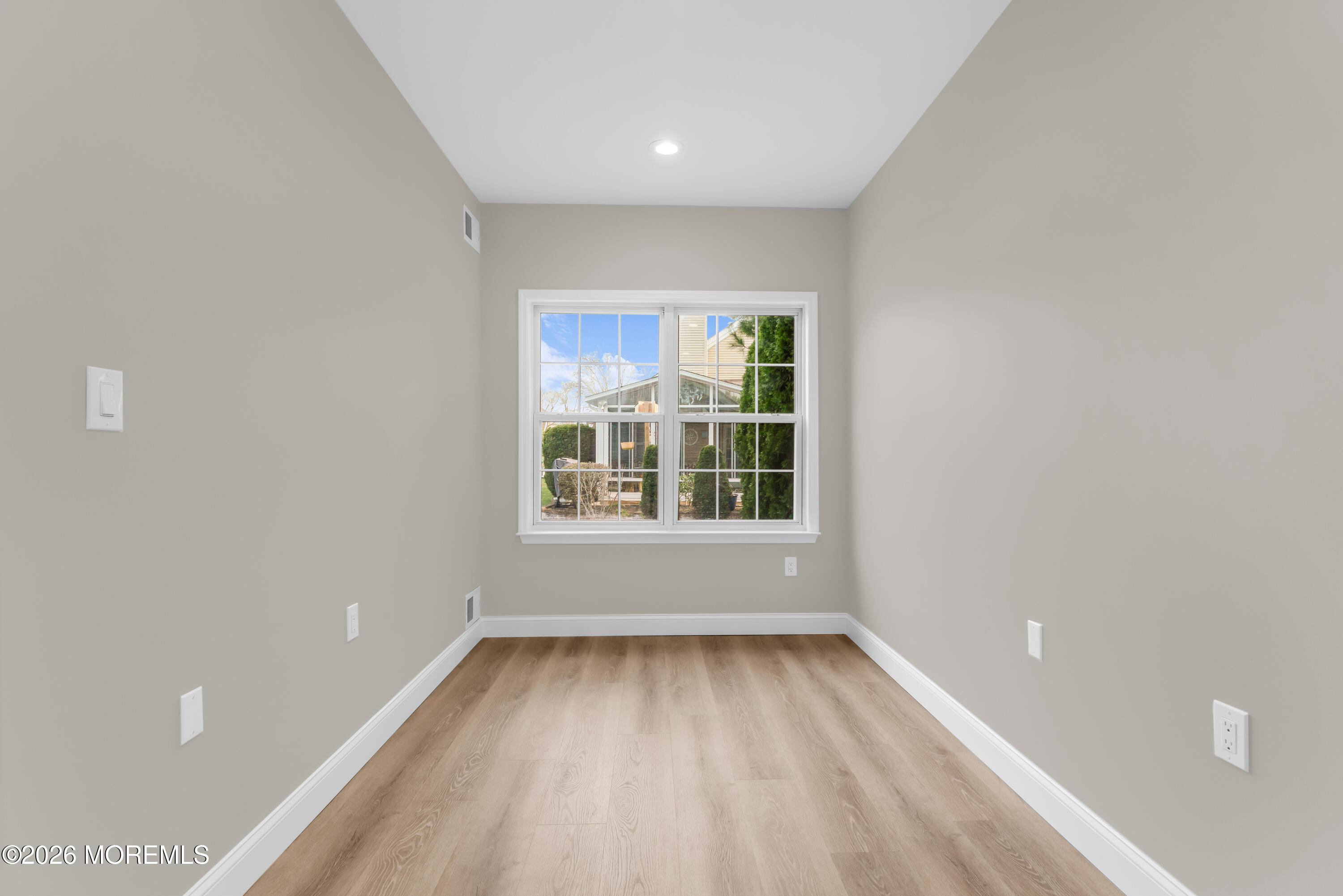 28 Florence Drive Manchester NJ 08759