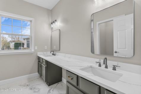 28 Florence Drive Manchester NJ 08759