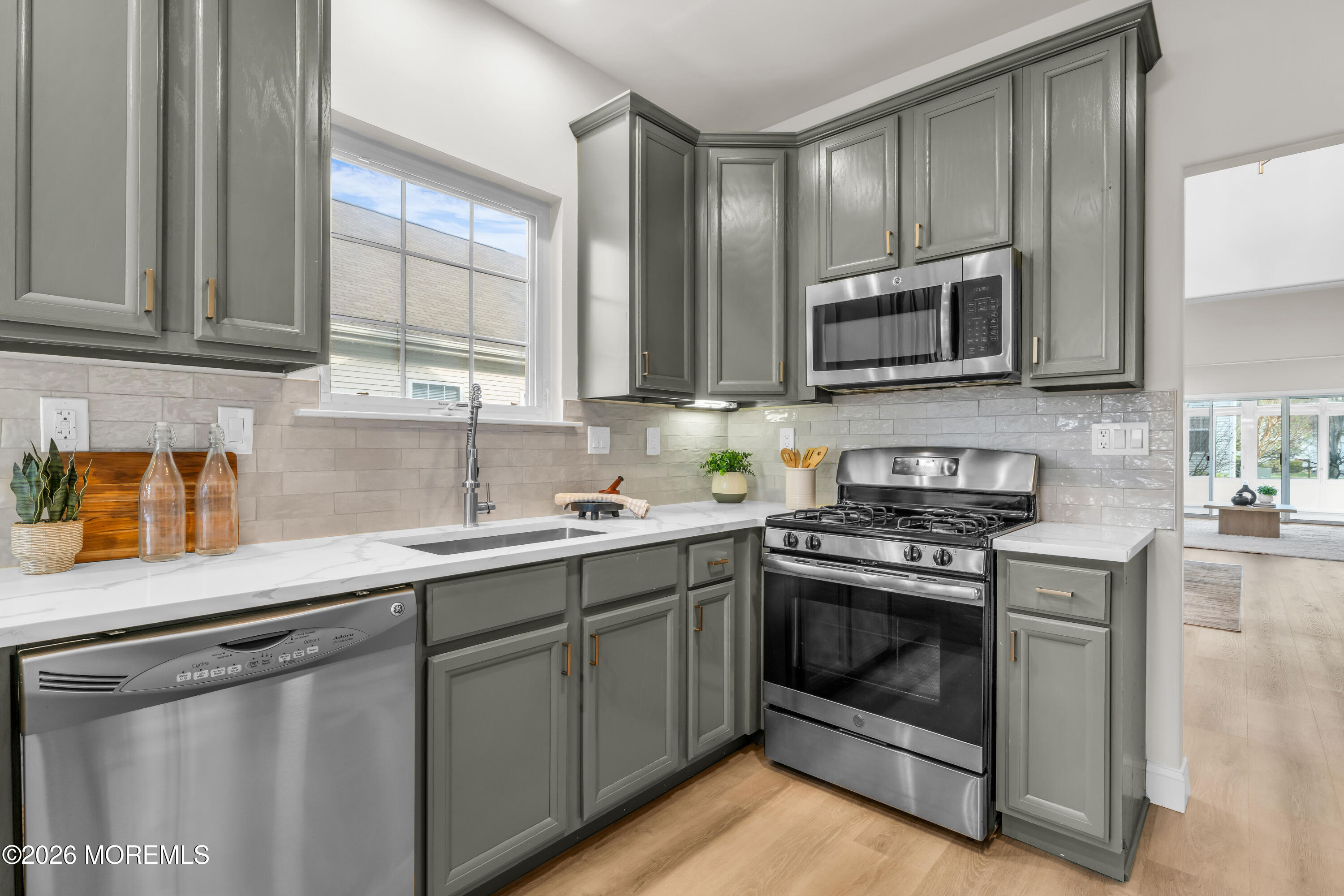 28 Florence Drive Manchester NJ 08759