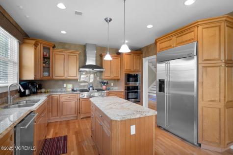 2 Hazelwood Terrace Tinton Falls NJ 07724