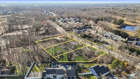 295 Joe Parker Road Lakewood NJ 08701