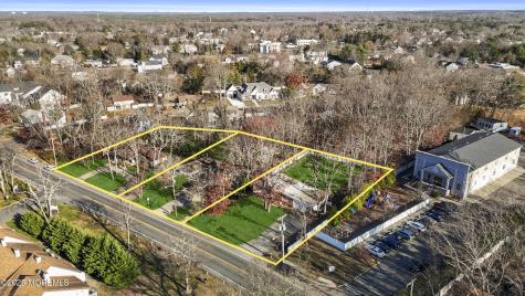 295 Joe Parker Road Lakewood NJ 08701
