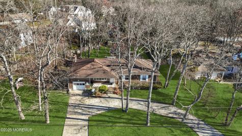 295 Joe Parker Road Lakewood NJ 08701