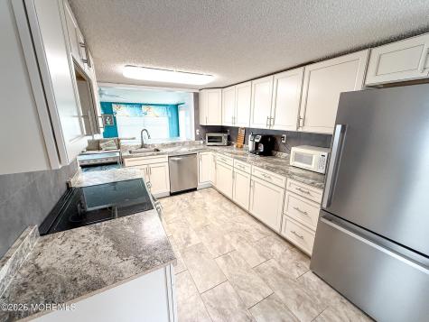32 9th Lane Seaside Park NJ 08752